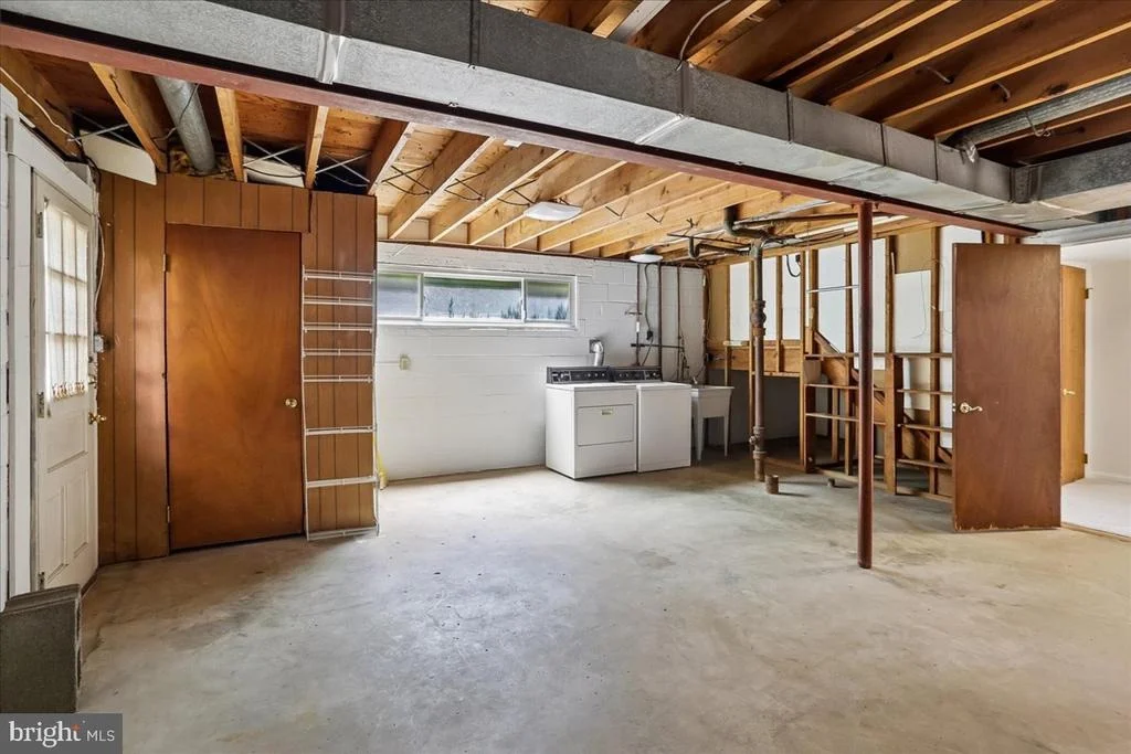 Photo of 3604 HERITAGE LANE