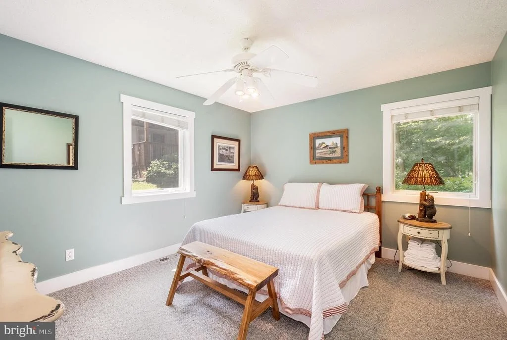Photo of 25 SILVER TREE LANE
