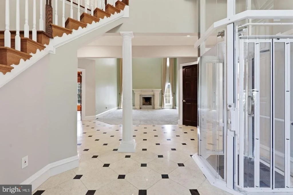 Photo of 8813 OAK LEAF DRIVE