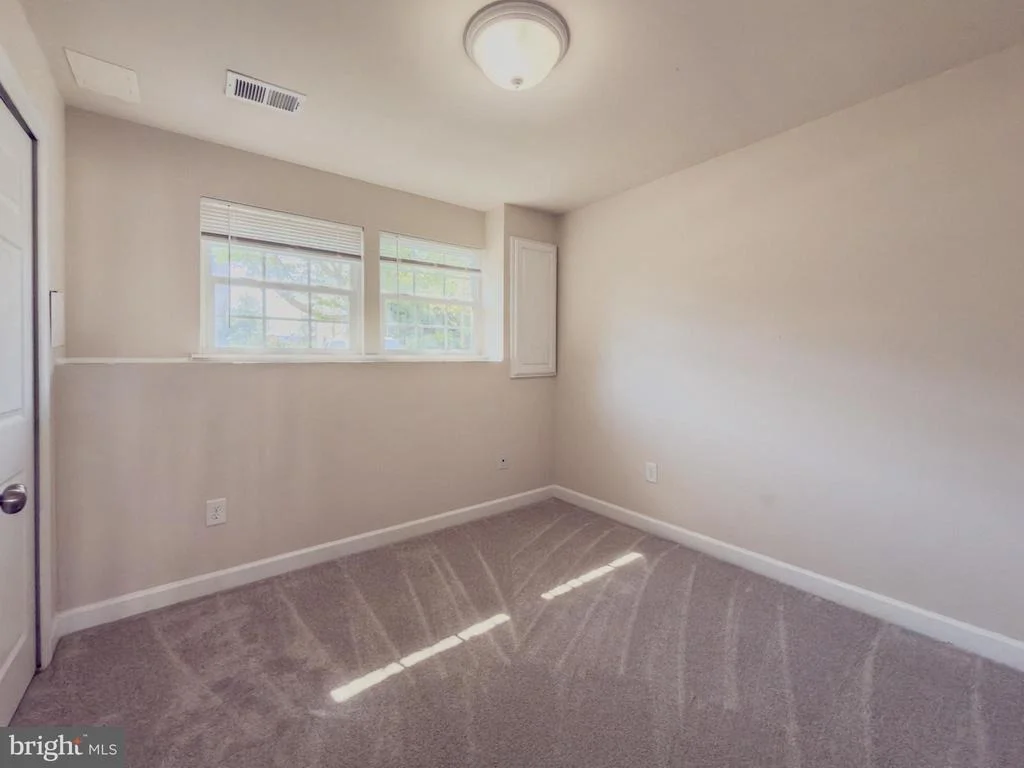 Photo of 2054 SPRING RUN CIRCLE