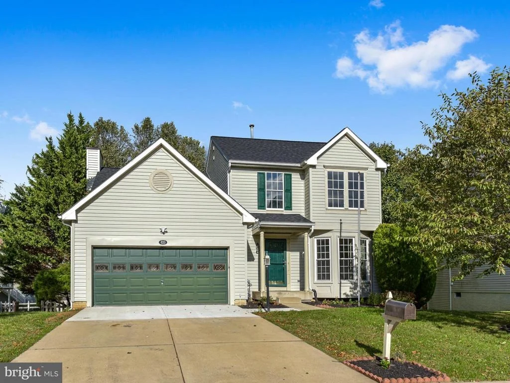 Photo of 620 ANGELWING LANE