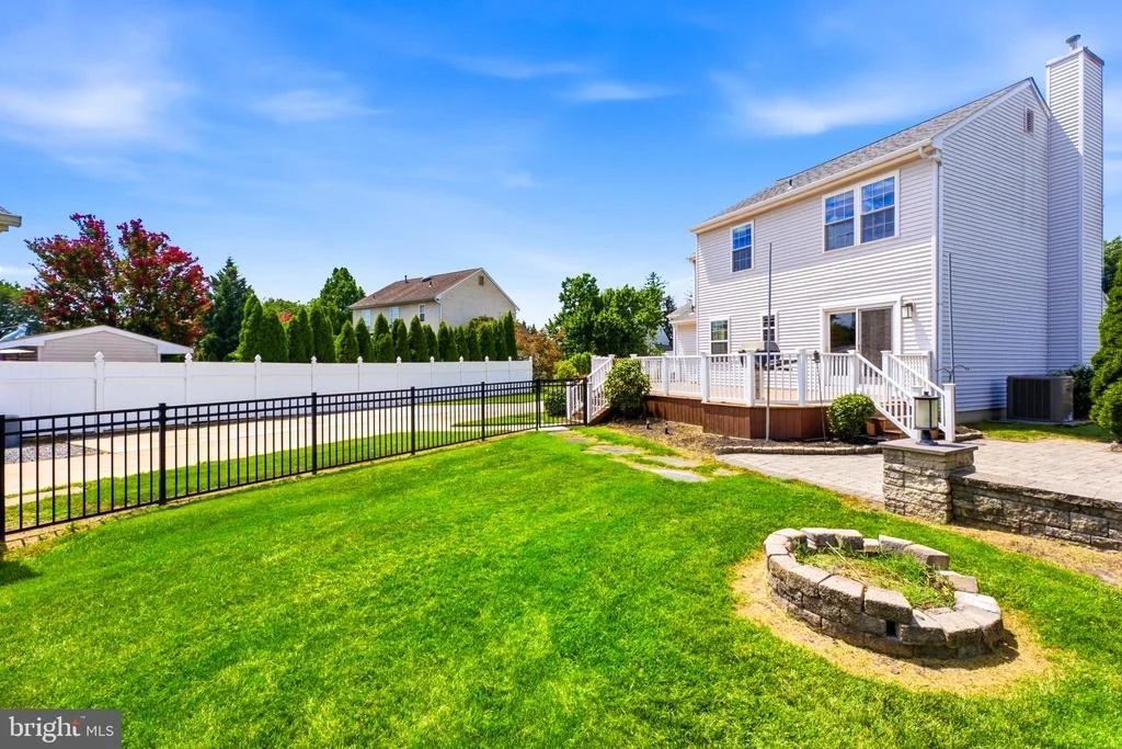 Photo of 17 GRAYSON PLACE