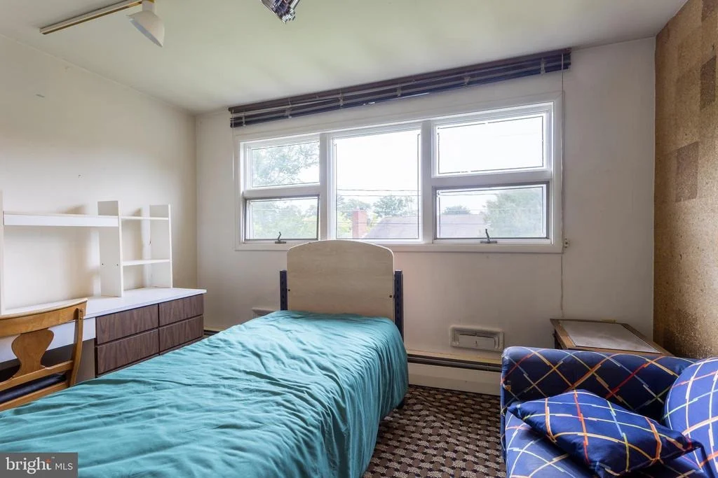 Photo of 2509 HAL CIRCLE
