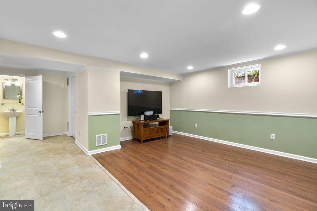 Photo of 28 DUNMORE ROAD