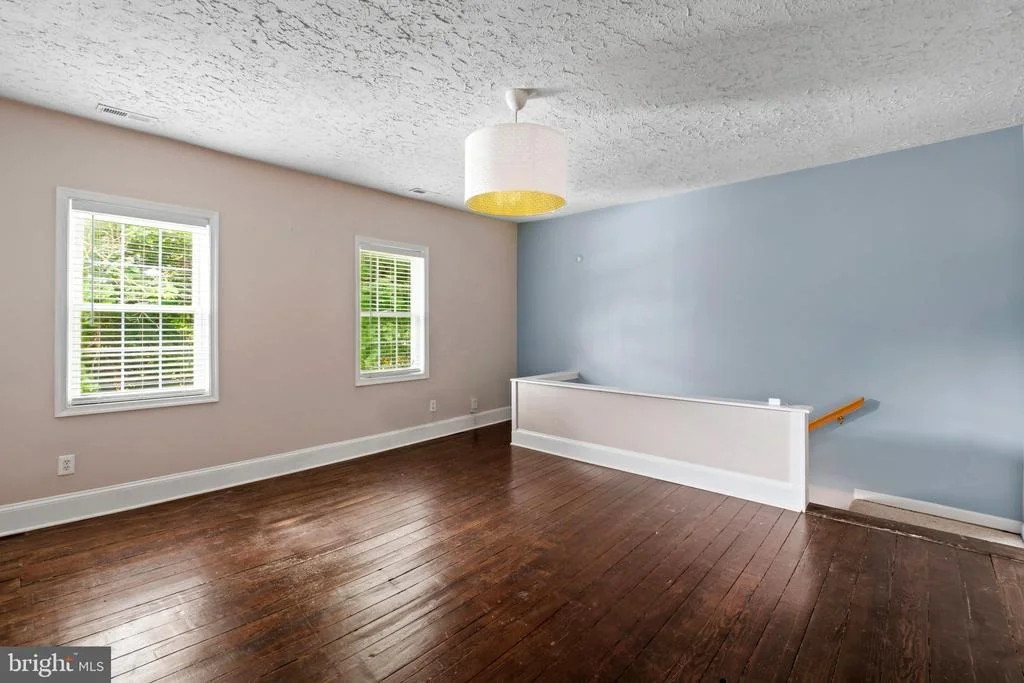 Photo of 14115 MANOR ROAD