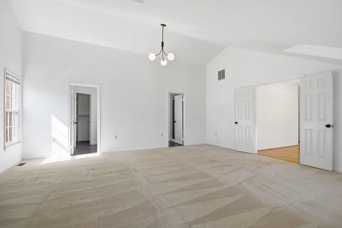 Photo of 124 ENGLEFIELD DRIVE