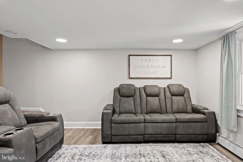 Photo of 405 3RD STREET