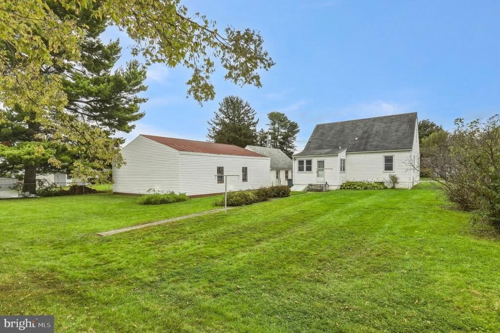 Photo of 313 ADAM ROAD