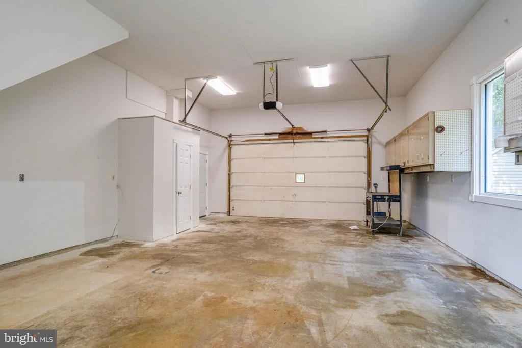 Photo of 2100 MOUNTAIN ROAD
