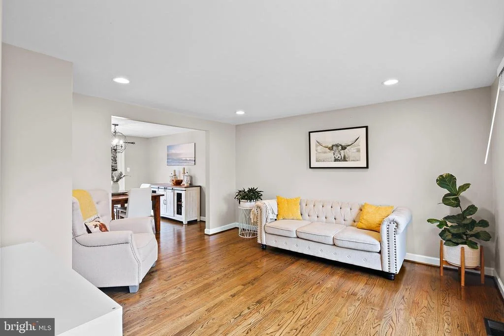 Photo of 6324 SUNHIGH PLACE