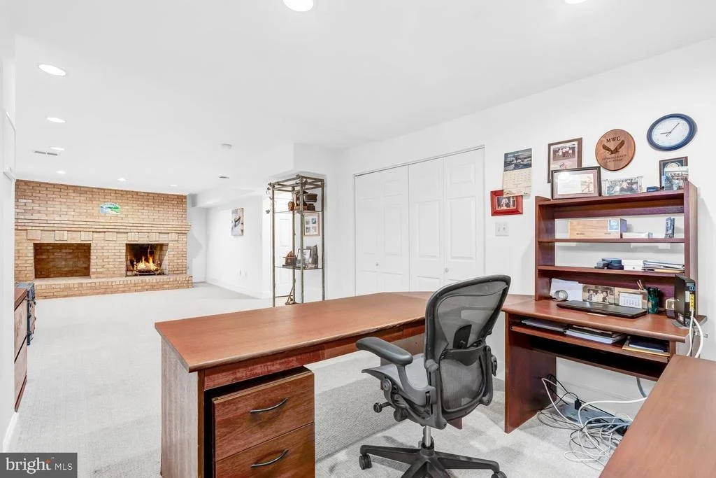 Photo of 9344 MOUNT VERNON CIRCLE