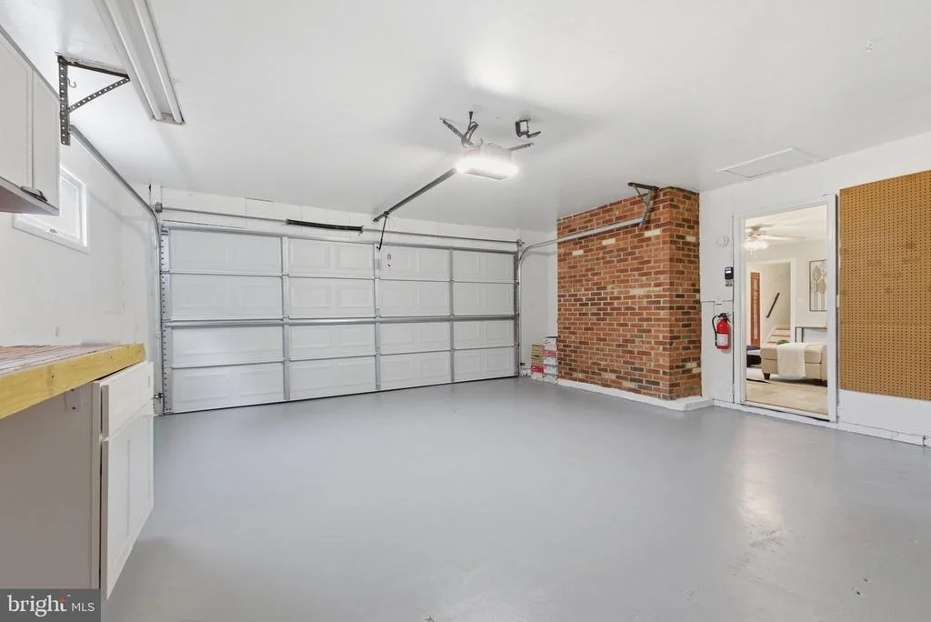 Photo of 7338 STUART CIRCLE