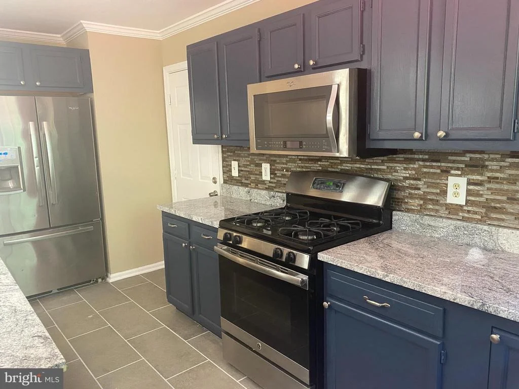 Photo of 5442 SIR DOUGLAS DRIVE