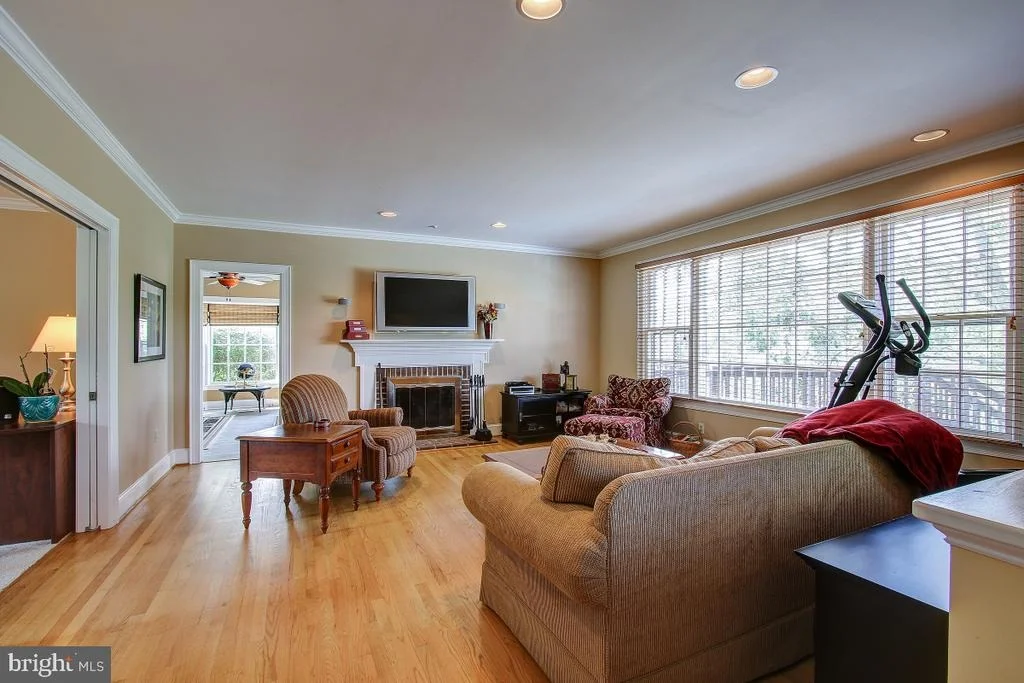 Photo of 22137 CREEKVIEW DRIVE
