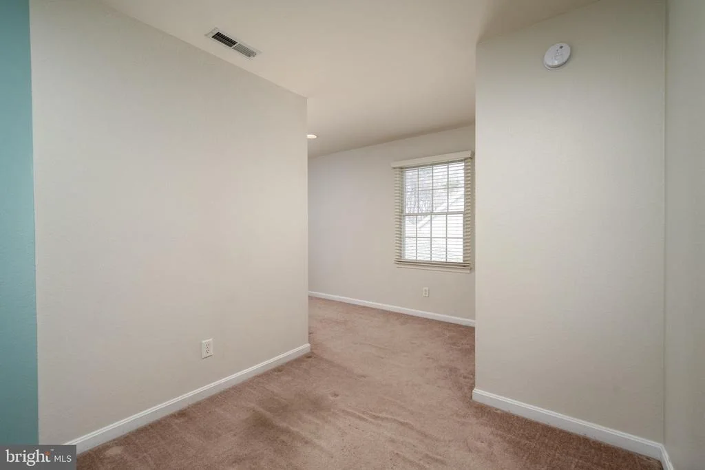 Photo of 196 WILLOW OAK AVENUE