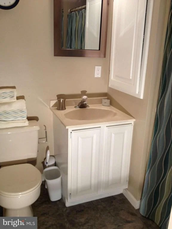 Photo of 11870 HIGHVIEW CIRCLE