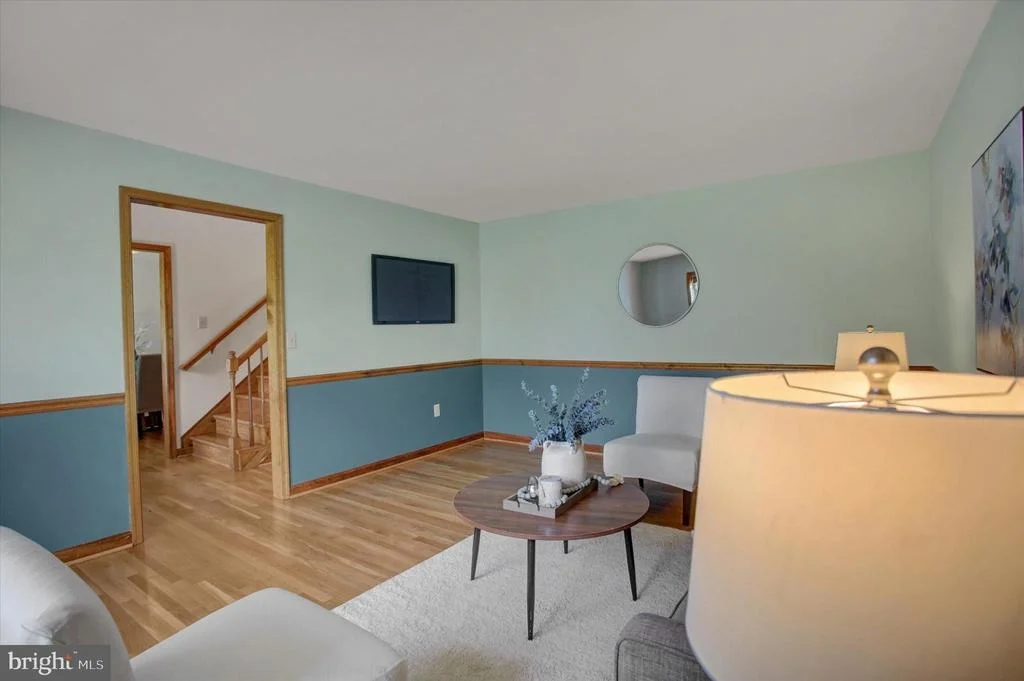 Photo of 8001 MAPLEVILLE ROAD