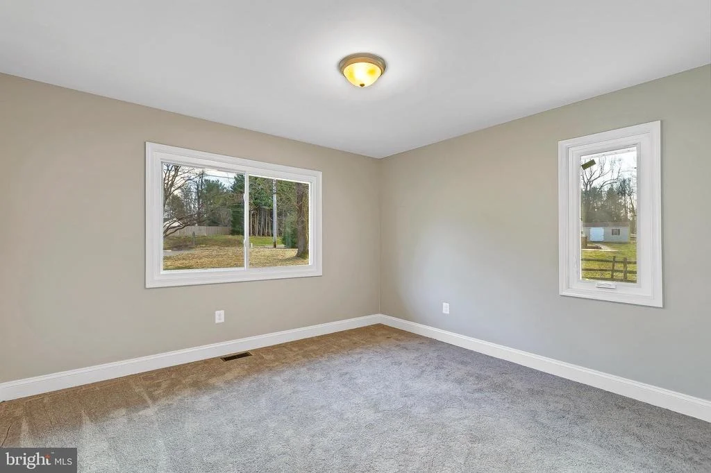 Photo of 9426 BOYDS TURN ROAD