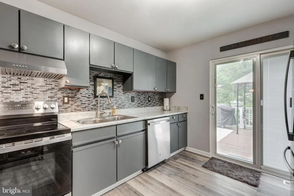 Photo of 112 BAUMGARDNER AVENUE