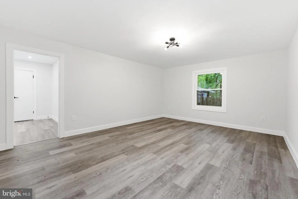Photo of 27 PARKSIDE CIRCLE