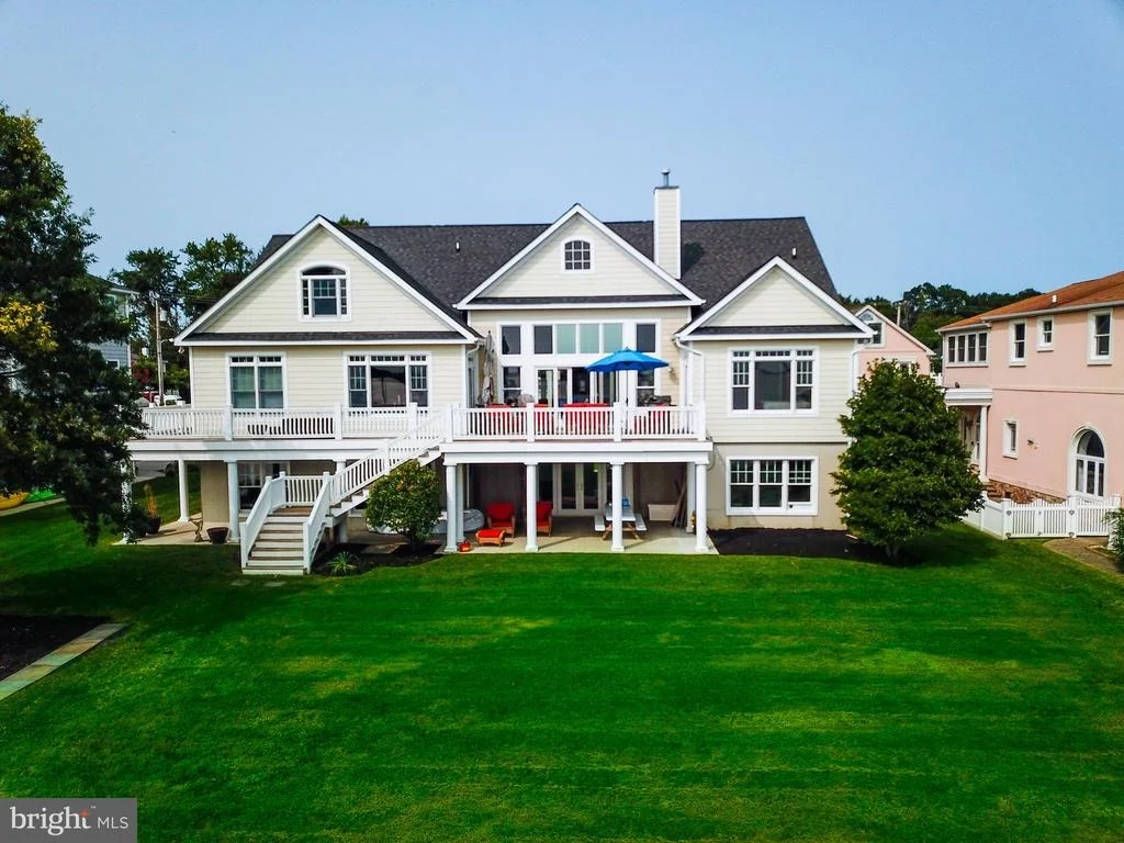 Photo of 3539 BAY DRIVE