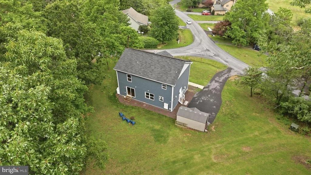 Photo of 200 FAIRWAY CIRCLE