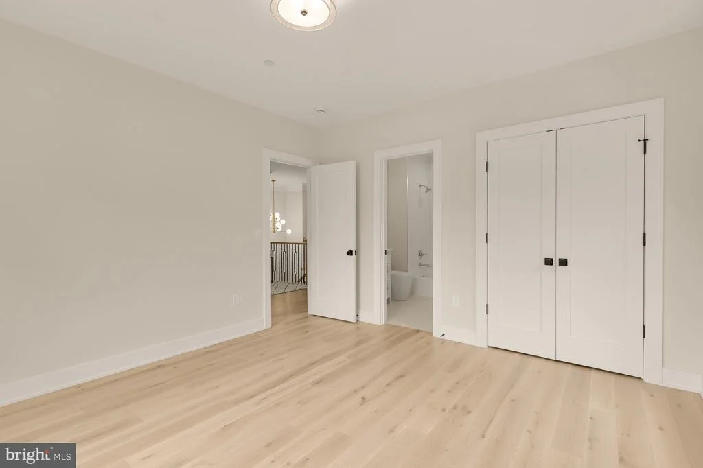 Photo of 9512 FOREST ROAD