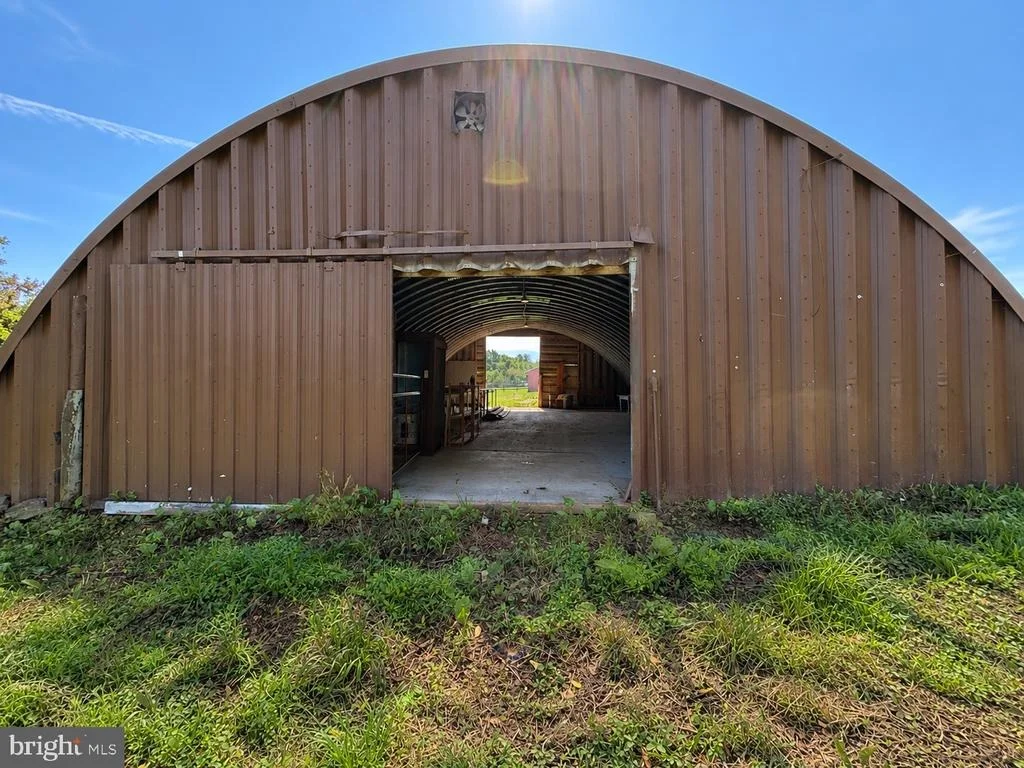 Photo of 4719 RIDGE ROAD