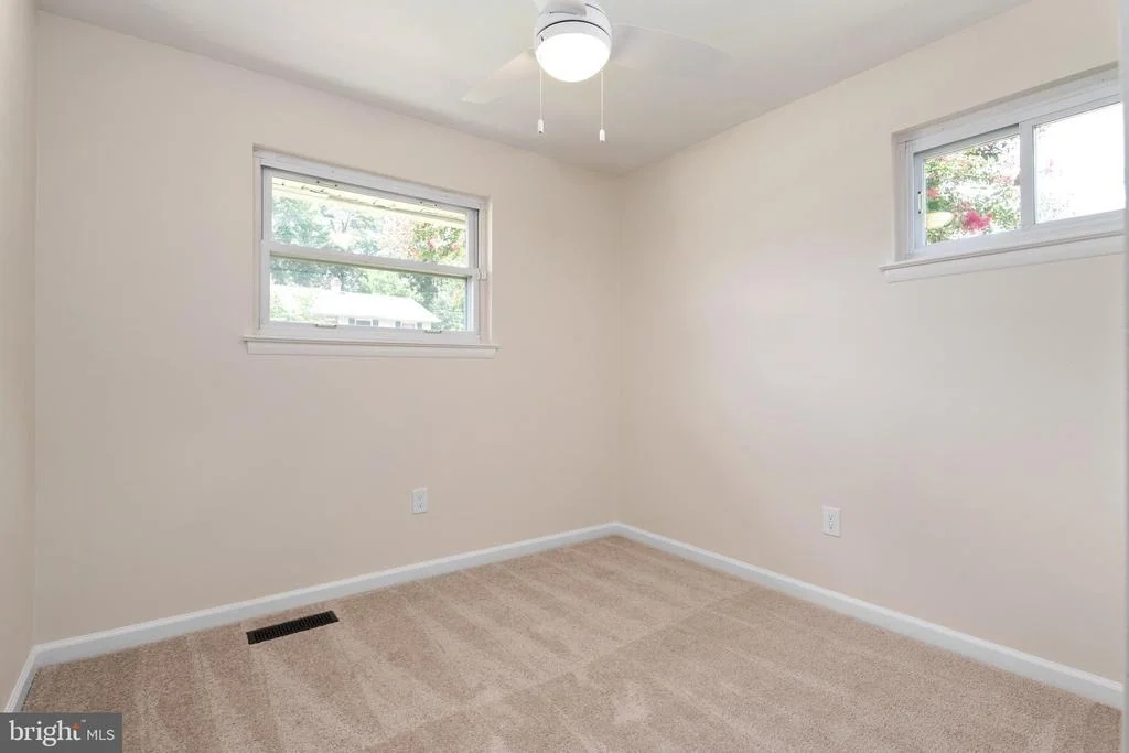 Photo of 541 CRESTPARK DRIVE