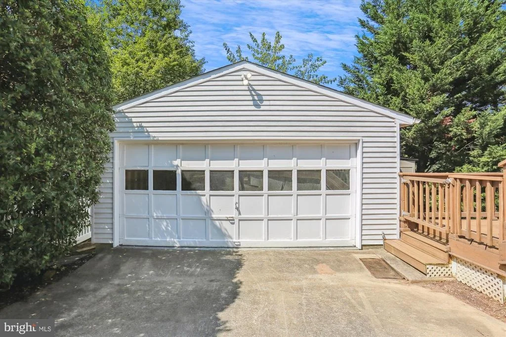 Photo of 16724 SHEA LANE