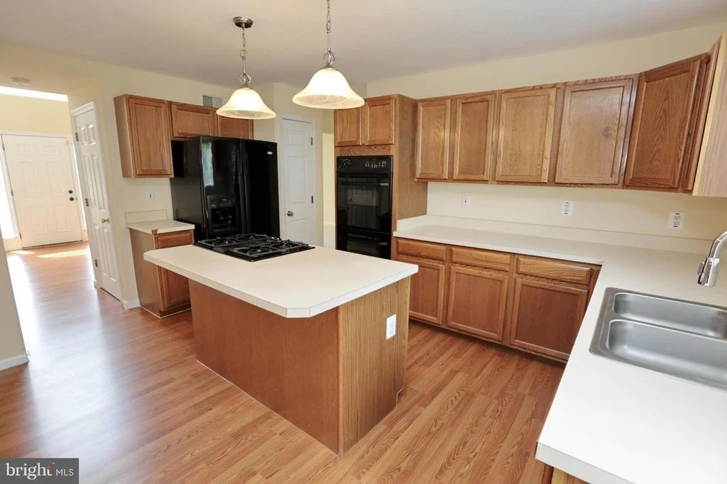 Photo of 2348 HAMPTON DRIVE