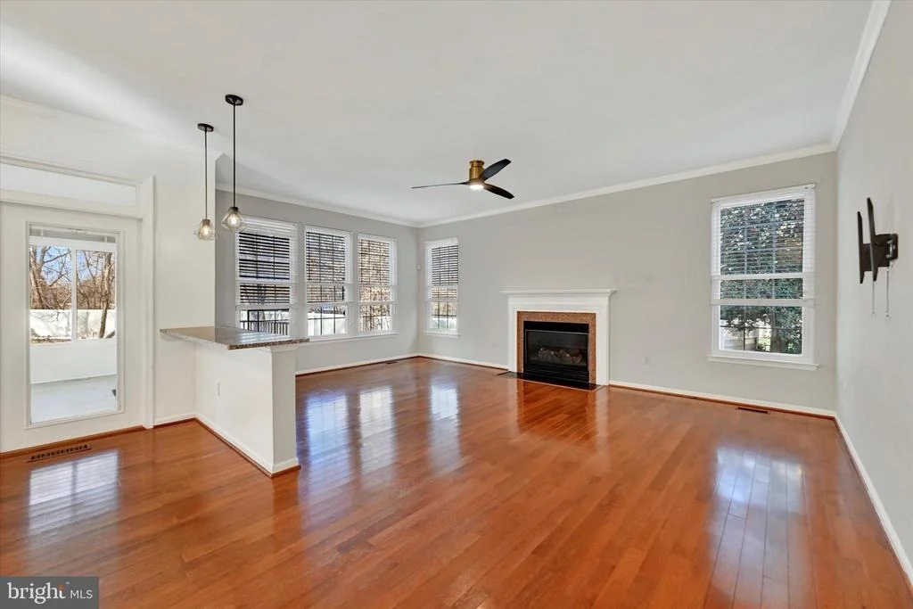 Photo of 1590 CHAPMAN ROAD