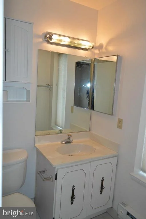 Photo of Unit 831E at 15320 PINE ORCHARD DRIVE