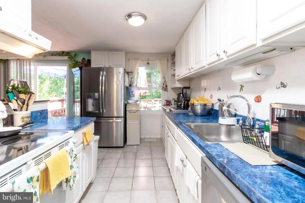 Photo of 121 DEERFIELD PLACE