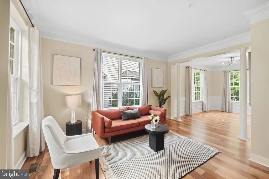 Photo of 3012 LAKE FOREST DRIVE