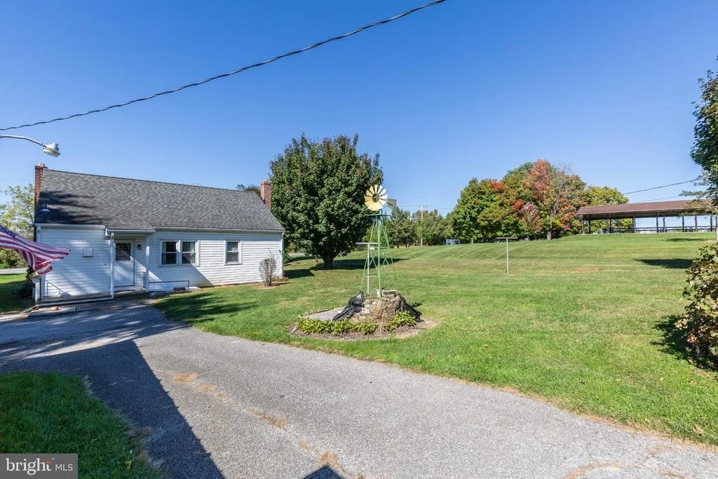 Photo of 15811 HANOVER PIKE