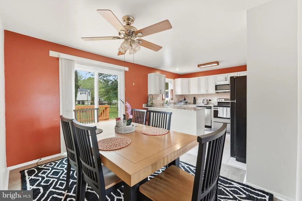 Photo of 7518 DOVER LANE