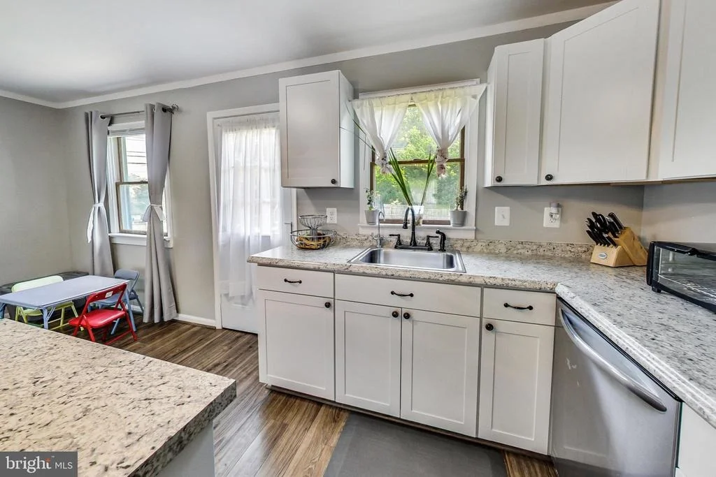 Photo of 1004 5TH STREET