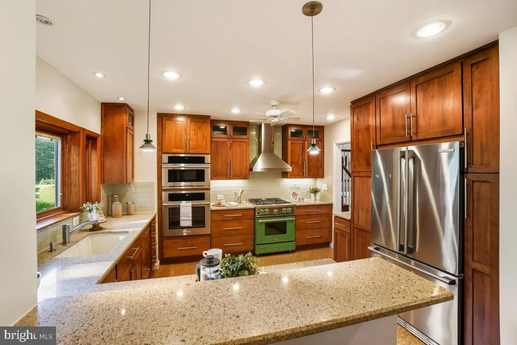 Photo of 418 NEALE COURT