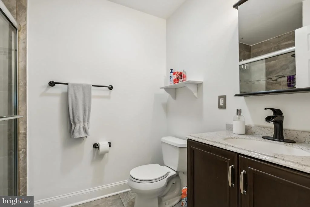Photo of 18916 WHITE OAK DRIVE