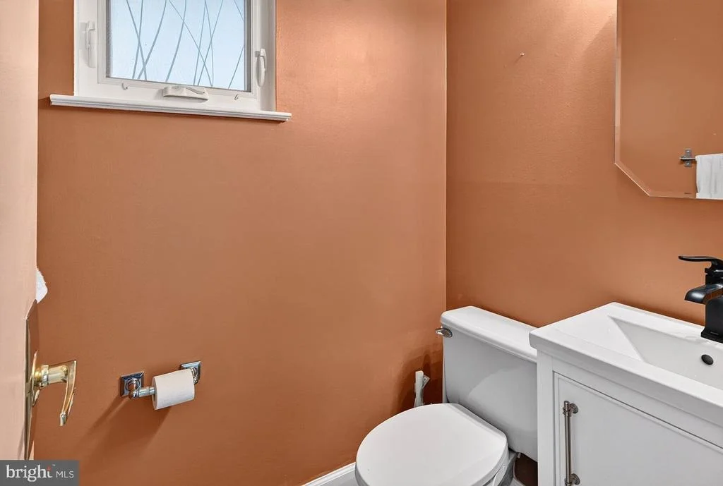 Photo of 717 DORIS TERRACE