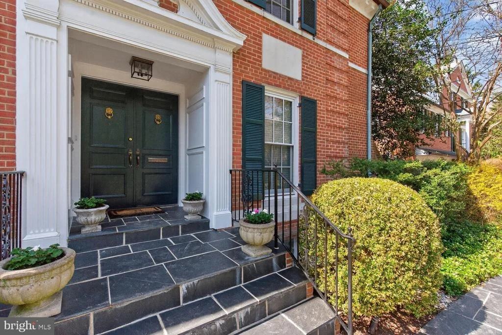 Photo of 2238 47TH STREET NW