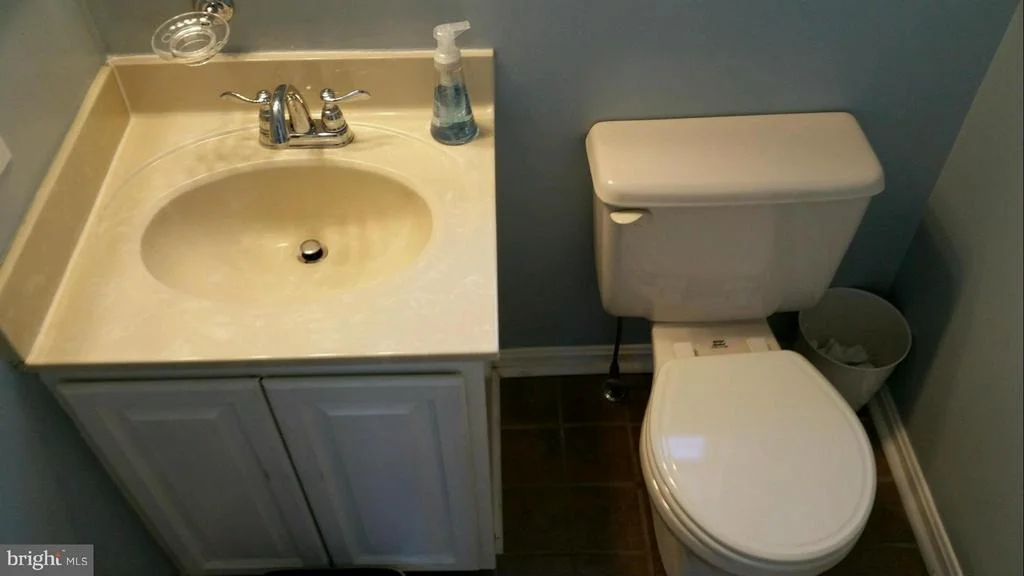 Photo of 550 BAY VIEW