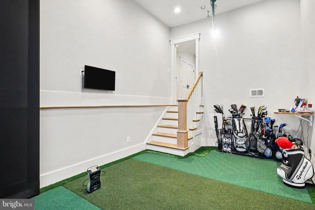 Photo of 2516 RAMBLING ROAD