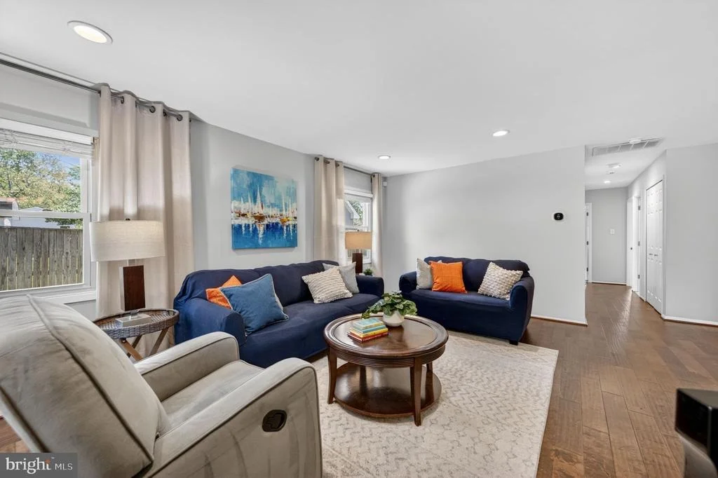 Photo of 3905 CARVEL LANE