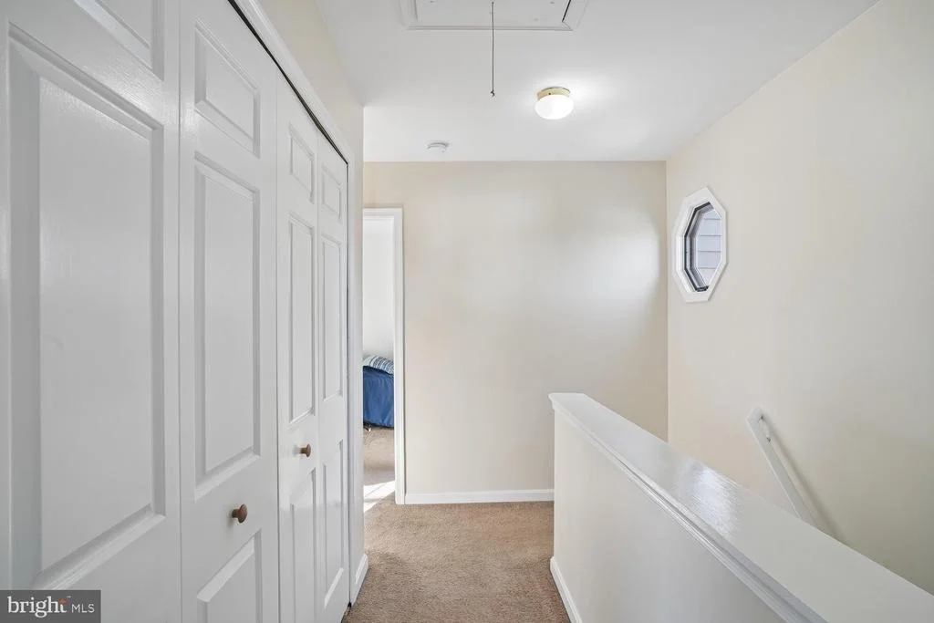Photo of 1638 MIDLAND ROAD