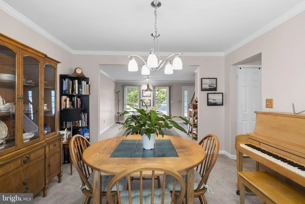 Photo of 14021 HEATHERSTONE DRIVE