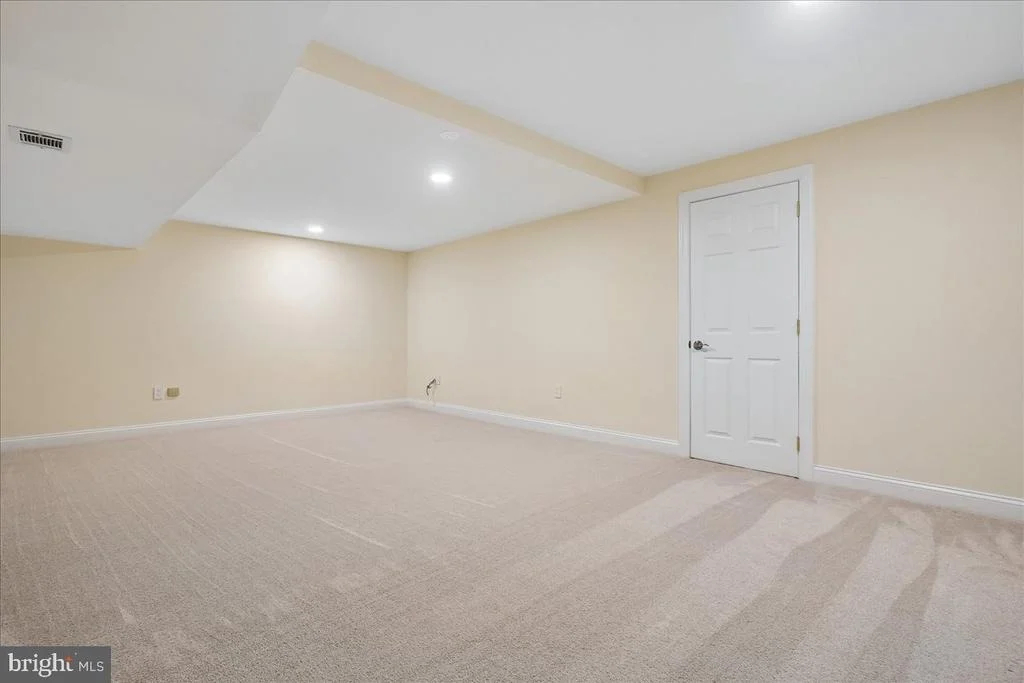 Photo of 9455 NEWBRIDGE DRIVE
