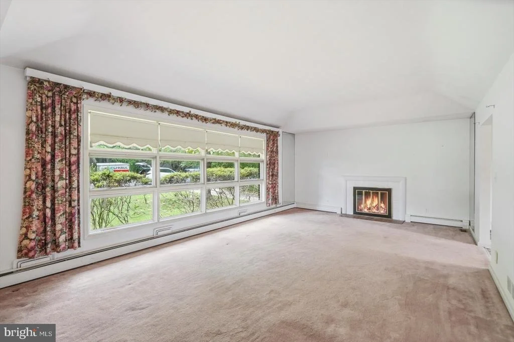 Photo of 2703 STEELE ROAD