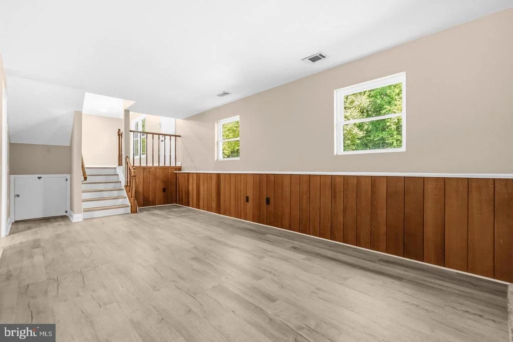 Photo of 10107 SNOWDEN ROAD